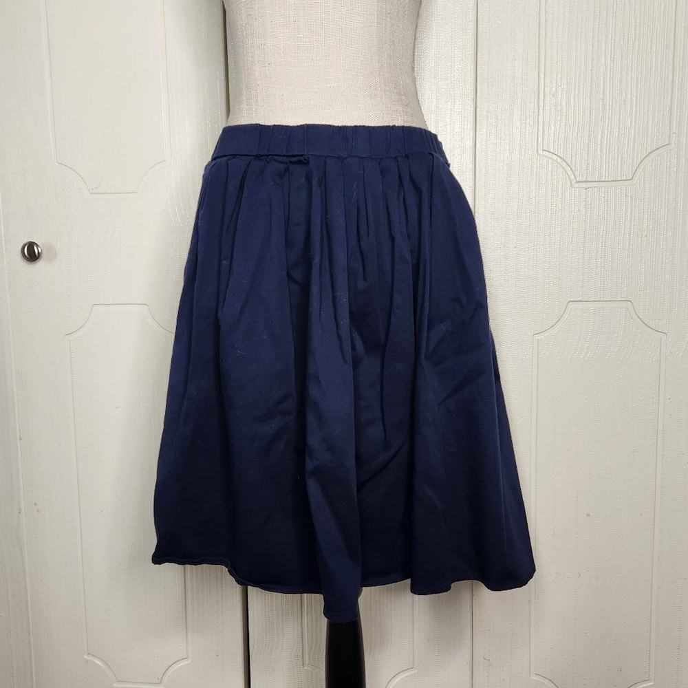 5/$15 Navy Blue Cotton Skirt - Picture 5 of 9